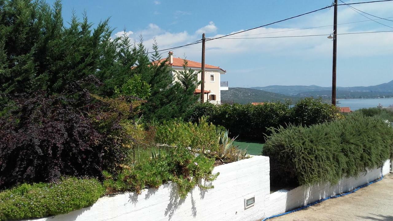 Aliveri Flat With Sea View Alivérion Exterior foto